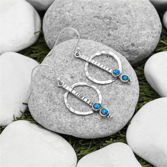 Sterling silver Opal earrings - Picture 2 of 2